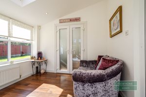 Photo 7- click for photo gallery